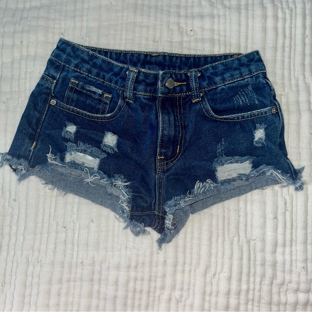 SHEIN girls 10 distressed shorts stretchy
